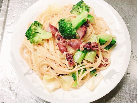 簡単！ホタルイカと野菜のバター醤油スパゲティー